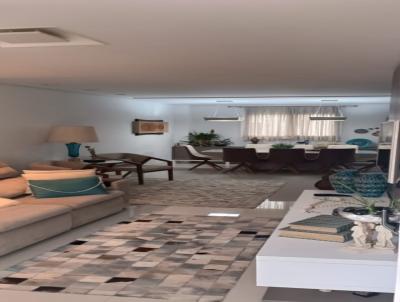 Casa para Venda, em Balnerio Cambori, bairro Praia dos Amores, 3 dormitrios, 3 banheiros, 1 sute, 2 vagas