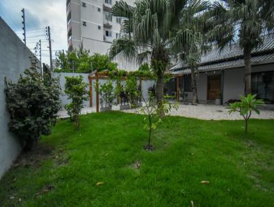 Casa para Venda, em Balnerio Cambori, bairro Vila Real, 3 dormitrios, 4 banheiros, 2 sutes, 3 vagas